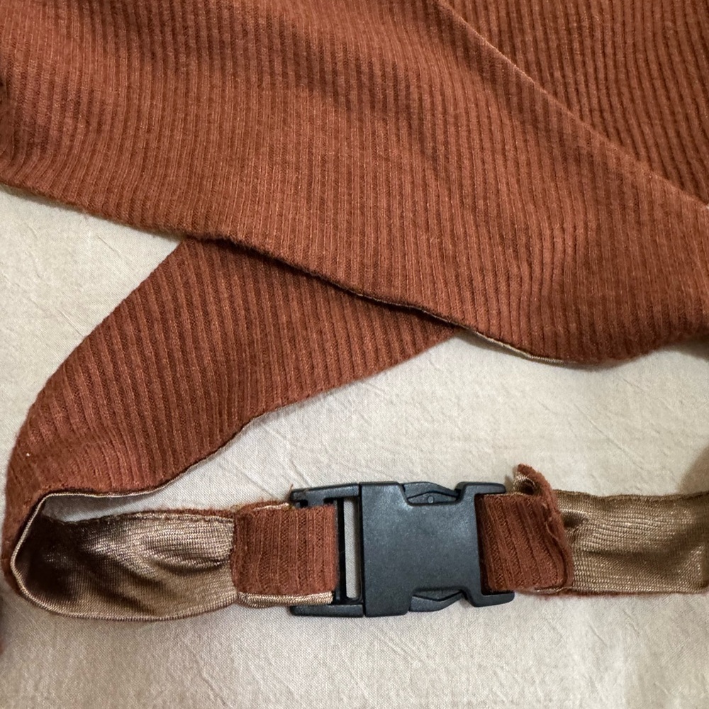 Cider Rust Ribbed Knit Top - Picture 4 of 5